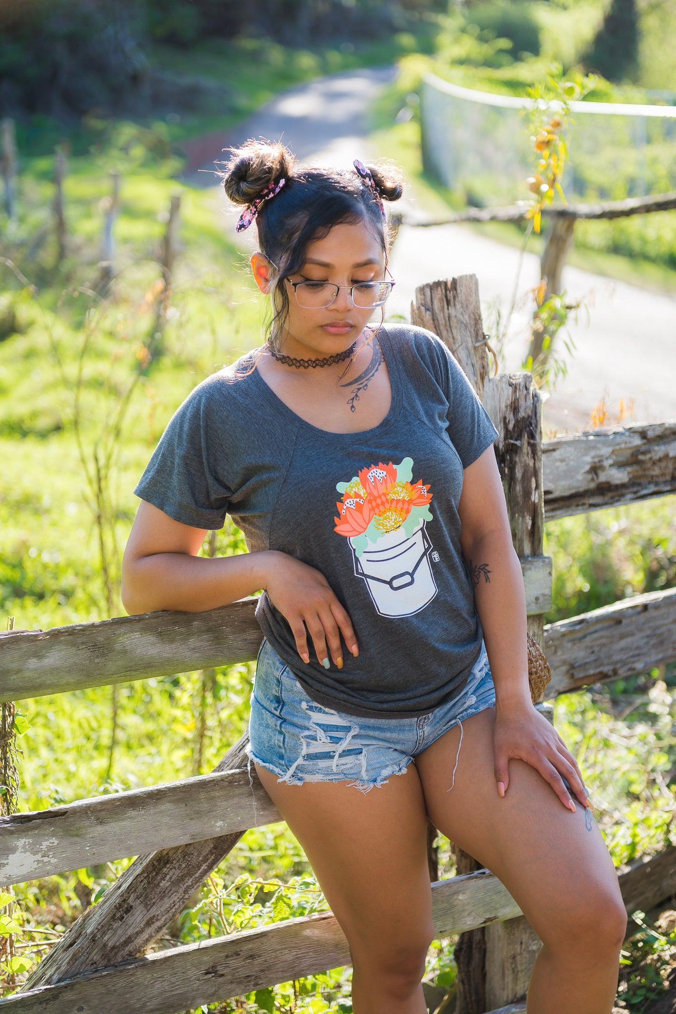 Protea Bucket Flowy Tee