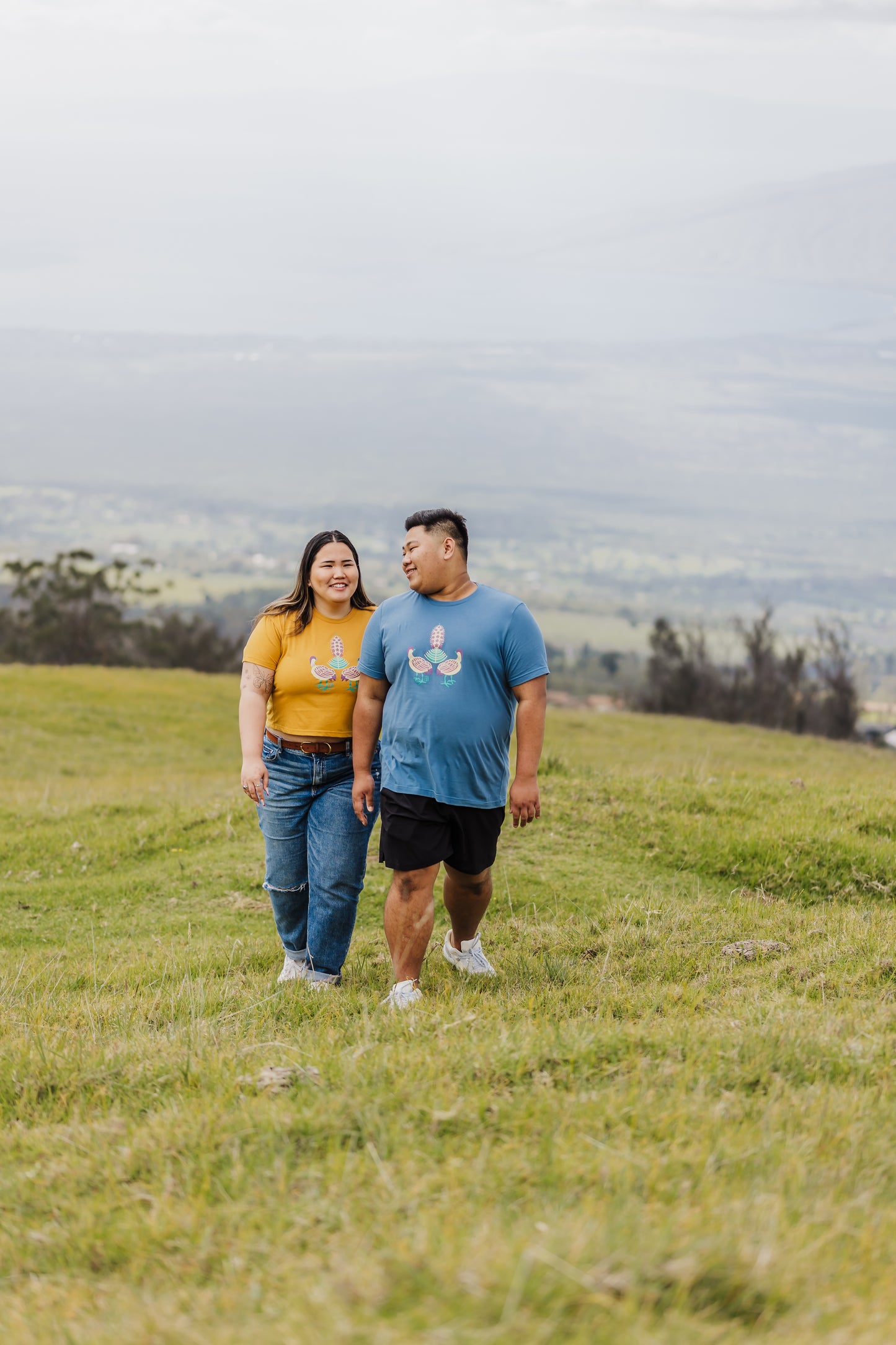 Nēnē Unisex Tee