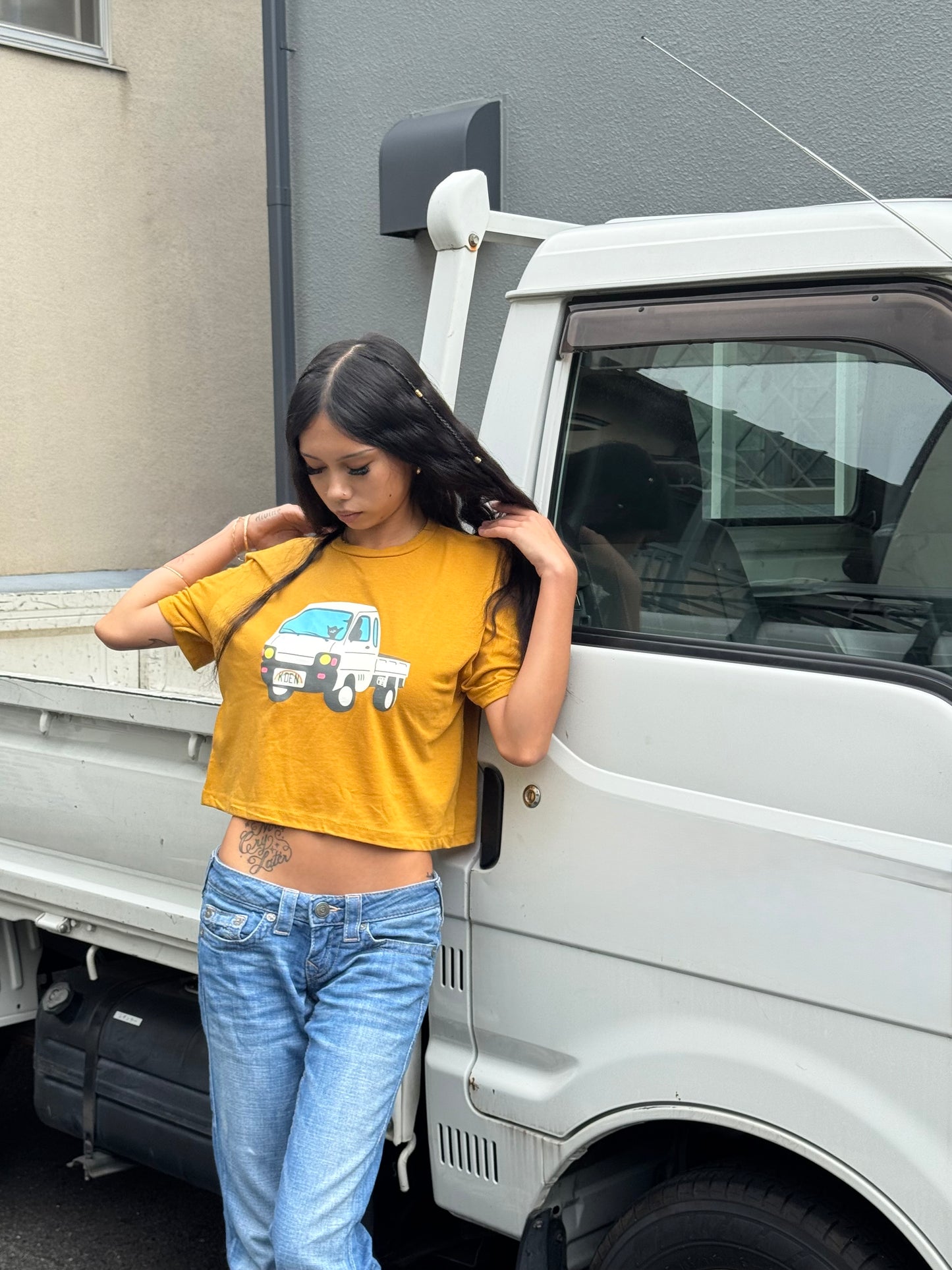 KDEN 軽CAR Crop Tee