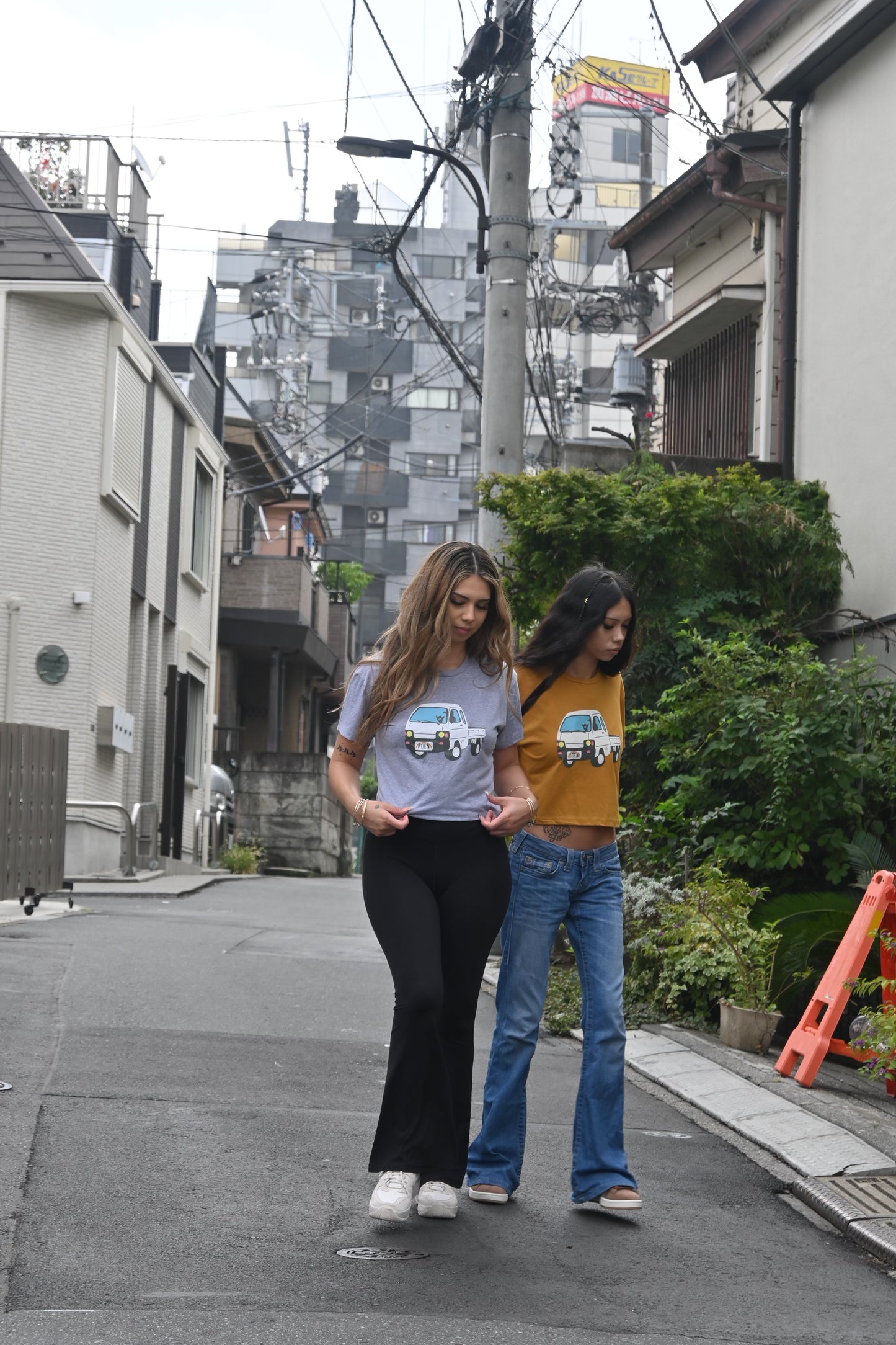 KDEN 軽CAR Crop Tee