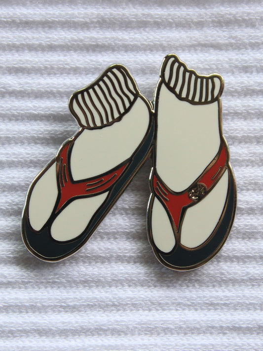 Hawaii Winter Wear Enamel Pin